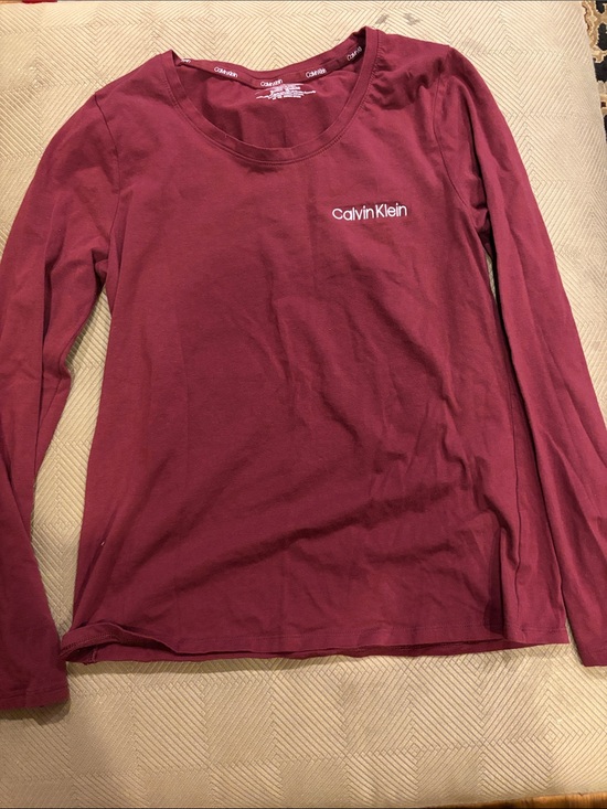 Calvin Klein Tops - Calvin Klein Women's Long Sleeve Tee in Wine Large